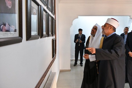 HE Dr Mohammad Alkhalialah, Grand Mufti of the Hashimite Kingdom of Jordan receives at his Amman Office HE MWL SG Dr. Mohammad Alissa for discussing  issues of mutual concern.