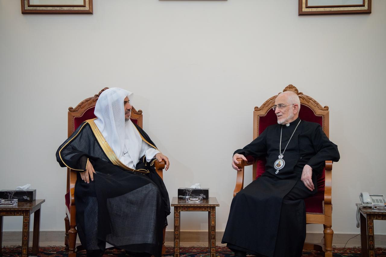 بطريرك كنيسة كيليكيا للأرمن الكاثوليك يستقبل د.العيسى
