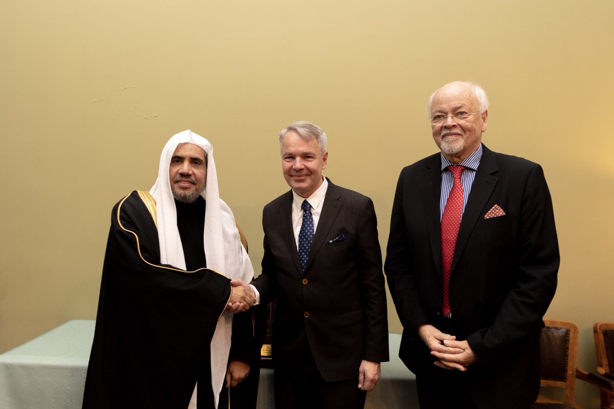 MWL believes that global governments and organizations must work cooperatively to counter extremism and xenophobia, advocating for and creating a world without hatred and evil