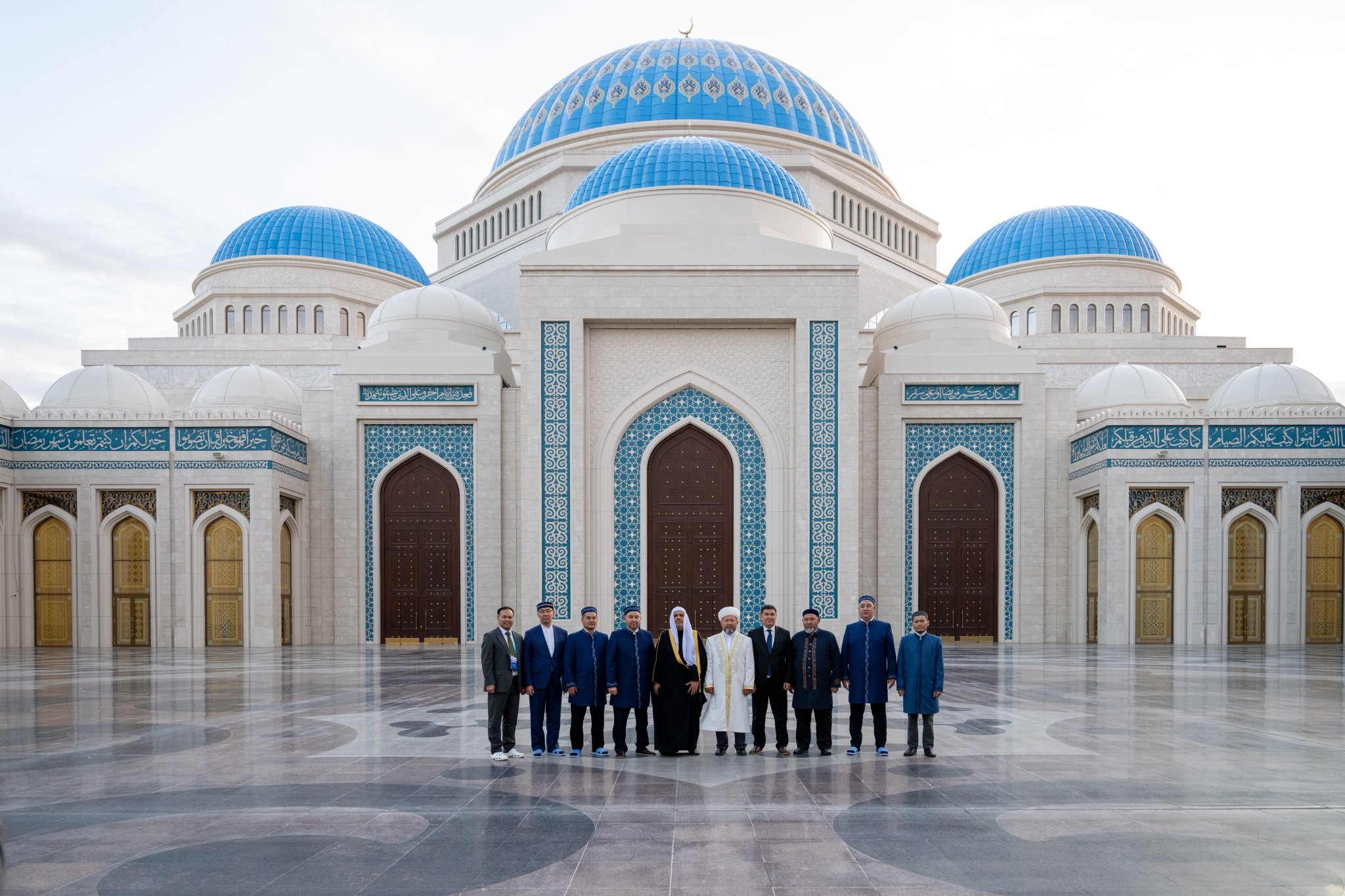 One of the largest mosques in the world—and the largest in Central Asia—with a capacity of approximately 300,000 worshippers, including its courtyards.