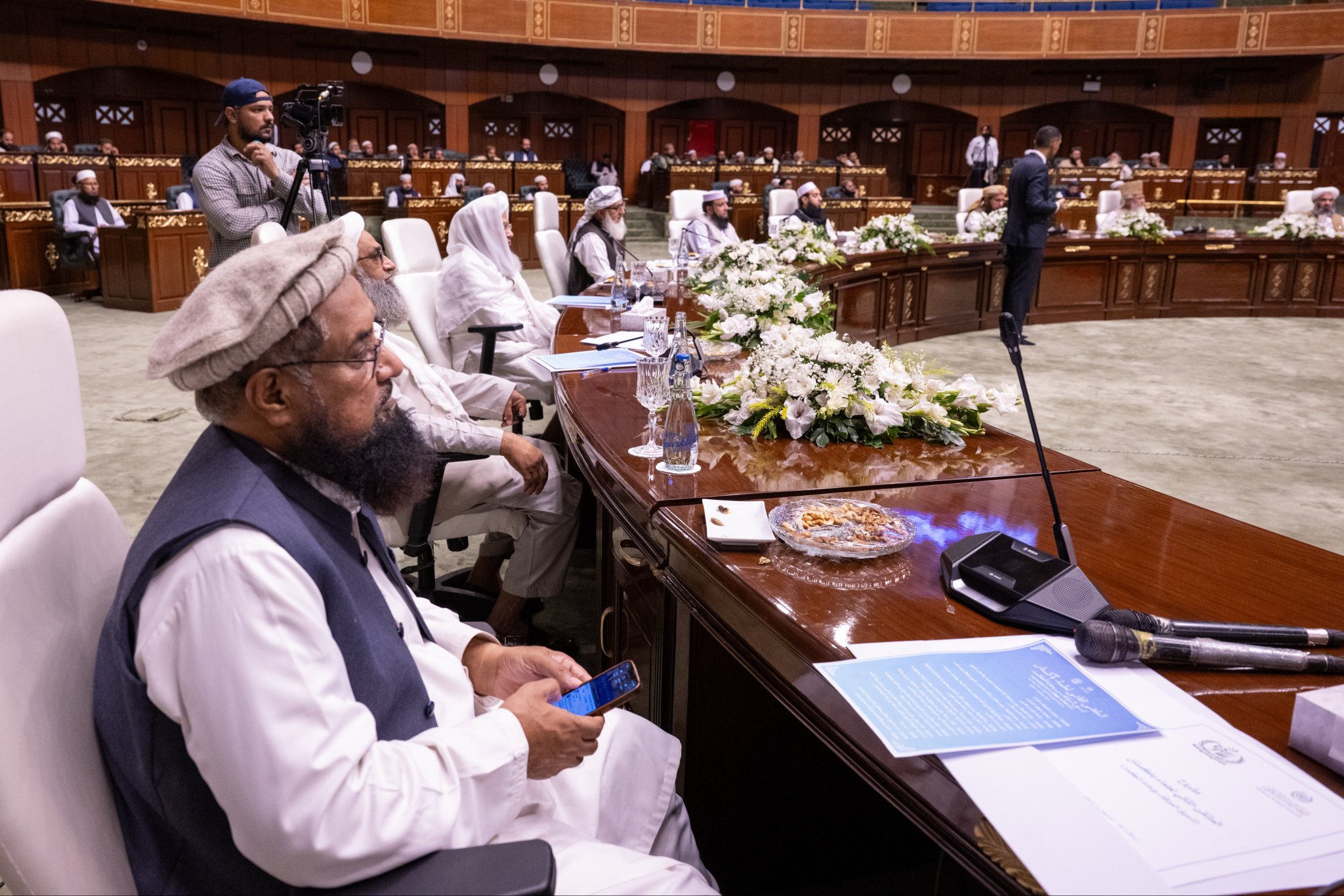 H.E. Sheikh Dr. Mohammed Al-Issa, Secretary-General of (MWL) and Chairman of the Organization of Muslim Scholars, inaugurated the Second Consultative Meeting with Pakistani Religious Scholars: “Coordination of Positions and Unity of Stance.”