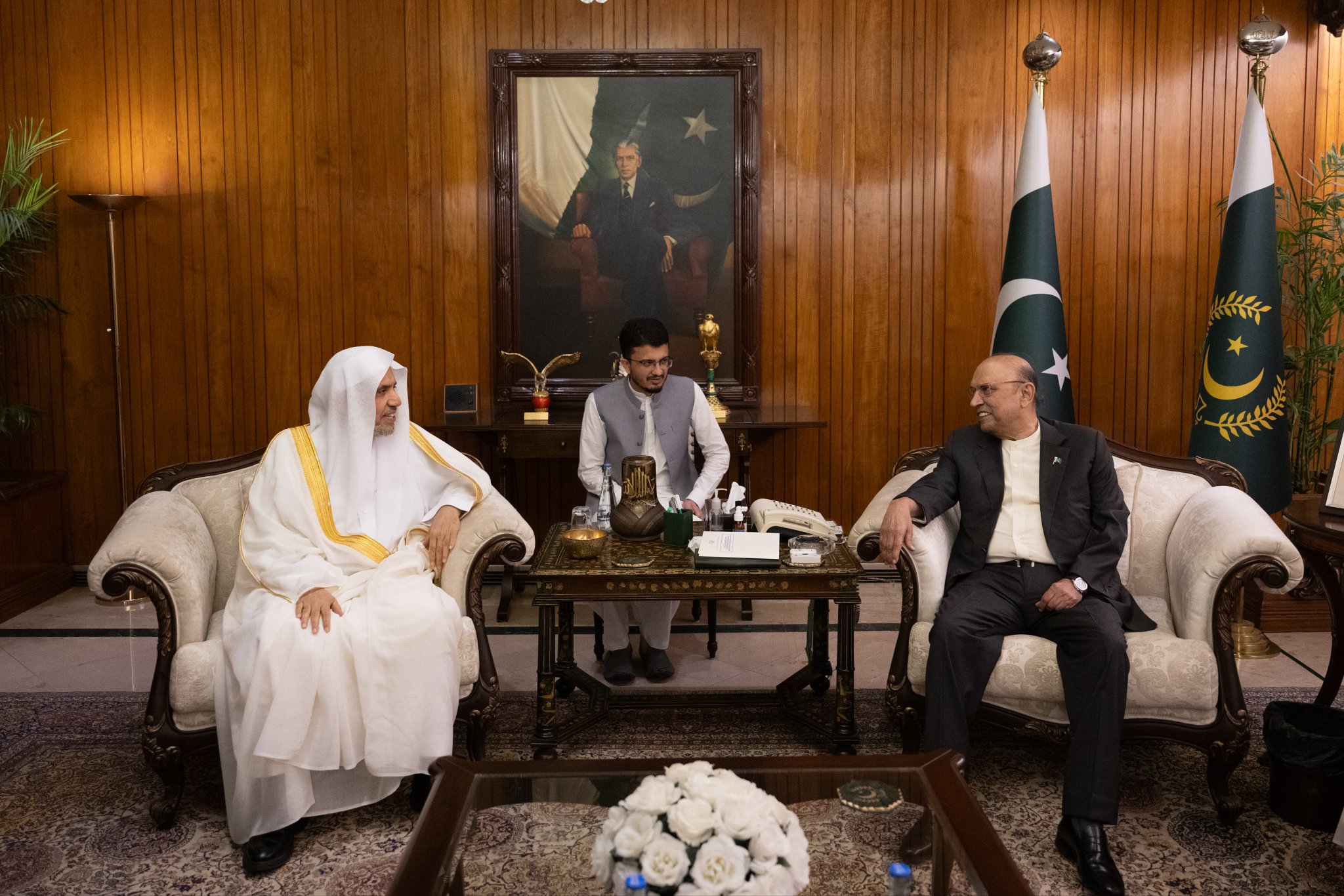 H.E. Mr. Asif Ali Zardari, the President of the Islamic Republic of Pakistan, received H.E. Sheikh Dr. Mohammed Al-Issa, Secretary-General of (MWL) and Chairman of the OMS, at the Presidential Palace in Islamabad, capital of Pakistan.