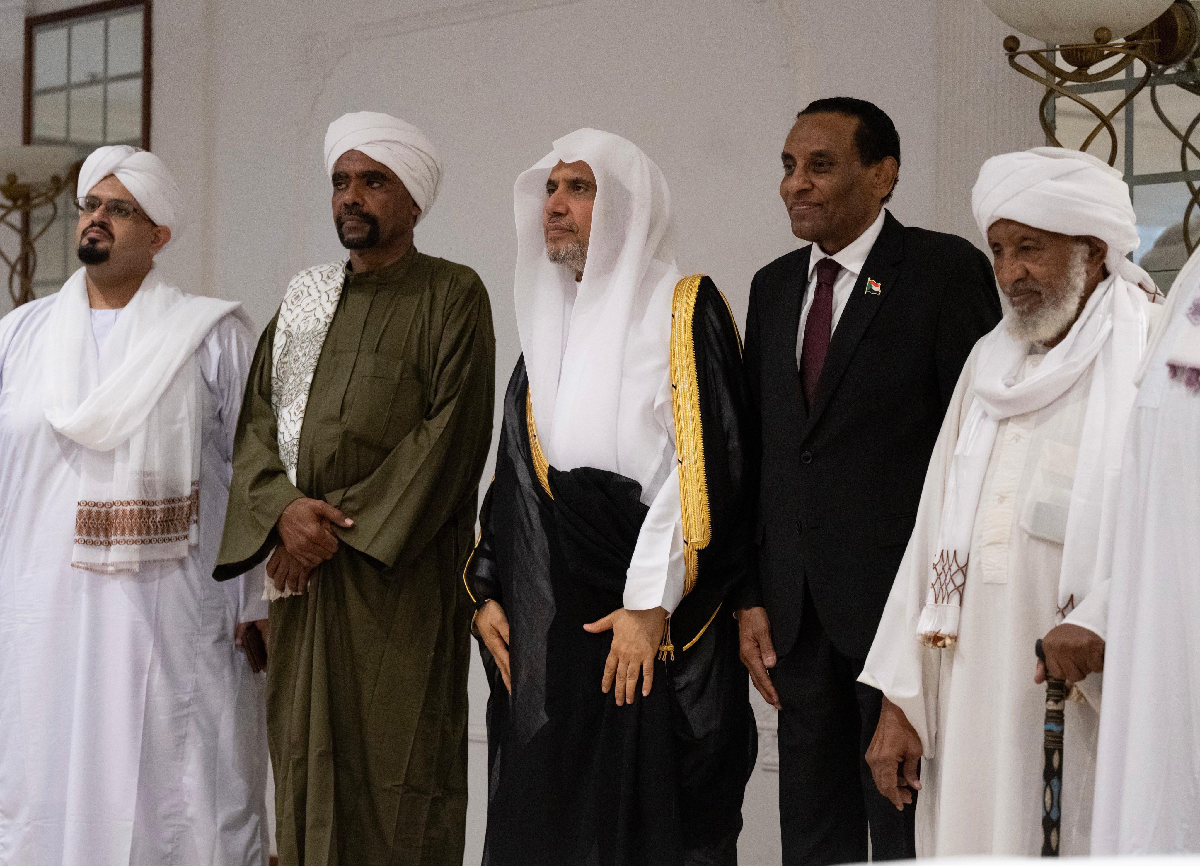 H.E. the Secretary-General of the MWL Meets with Scholars from the Republic of Sudan