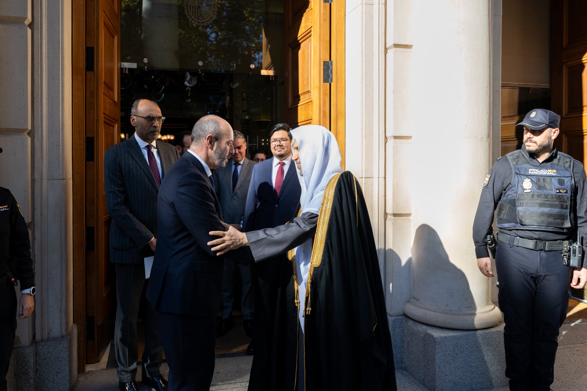 The President of the Senate of Spain Receives the Secretary-General of the Muslim World League