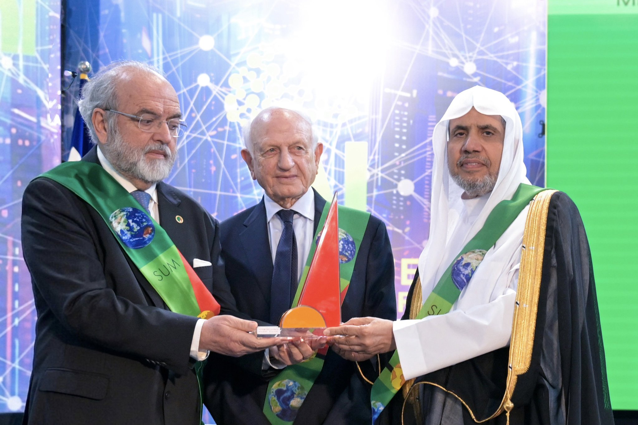 Hosted by the Euromed University of Fes, with the participation of global figures, the High Representative for the United Nations Alliance of Civilizations, a number of academics and intellectuals from 75 countries, and the university’s partners