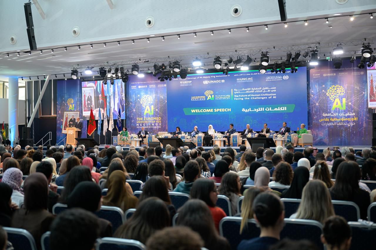 Konferensi Universitas Euro-Mediterania Menerbitkan "Risalah Fez" Mengenai Peradaban Manusia dan Kecerdasan Buatan (AI)