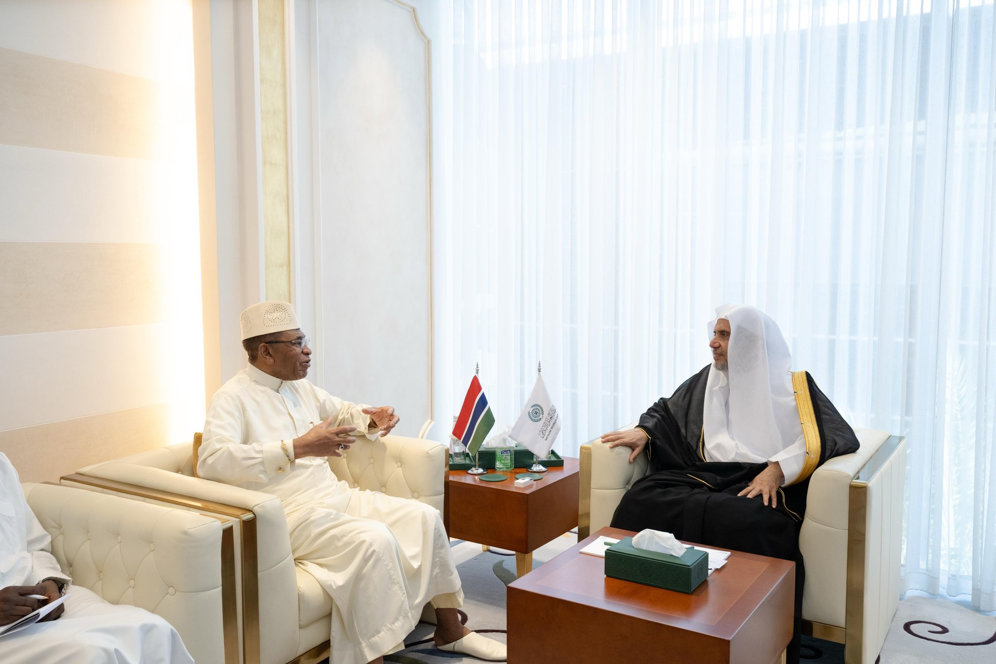 This afternoon in his office, His Excellency Sheikh Dr. Mohammed Alissa, Secretary-General of the MWL and Chairman of the Organization of Muslim Scholars, received His Excellency Mr. Omar Gibril Sallah