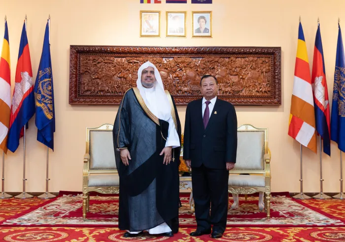 Dr. Mohammad Alissa met with the President of the Cambodian Senate Mr. Say Chhum and several senators
