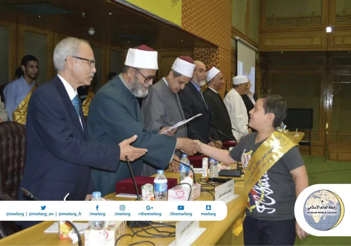 MWL & Al-Azhar hold the Hassan Sharbatly's Quran contest 4 the skilled. Prizes go 2 the winners; watched by official & academic audience.