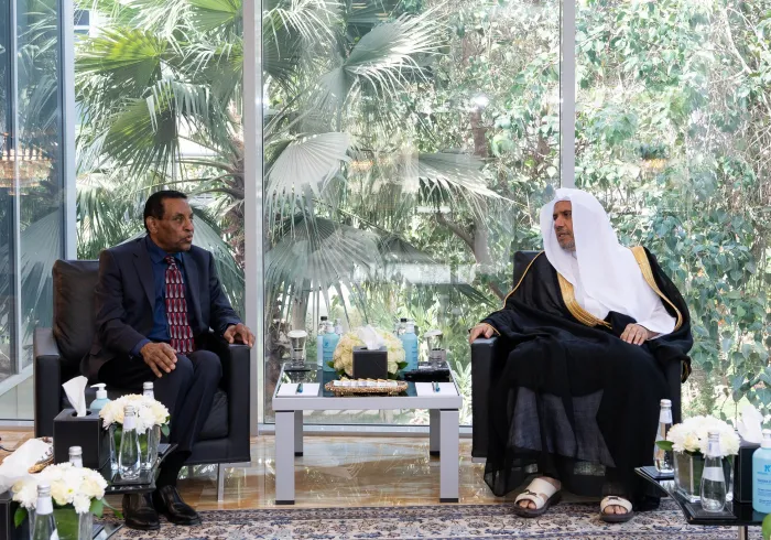 معالي الأمين العام يلتقي عضو لجنة الأمم المتحدة للقانون الدولي