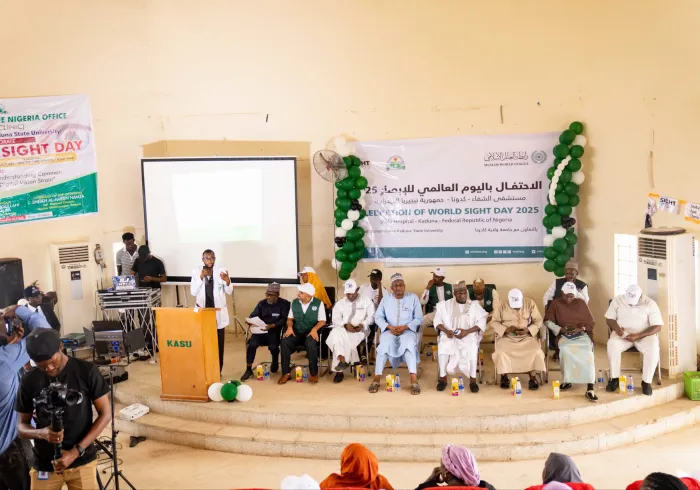 احتفت ⁧‫رابطة العالم الإسلامي‬⁩ بـ ⁧‫اليوم العالمي للإبصار‬⁩ هذا العام في جمهورية نيجيريا الفيدرالية