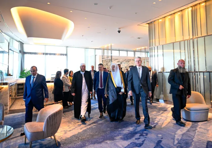 احتفاءً بزيارة معالي الأمين العام، رئيسِ هيئة علماء المسلمين، فضيلةِ الشيخ د.⁧‫محمد العيسى‬⁩ ‬⁩، أقام مجلسُ الأئمة الفيدراليّ الأسترالي