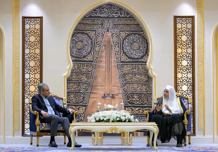 Le Secrétaire général, Président de l’Organisation des savants musulmans, cheikh Mohammed Alissa, mhm_d.alissa a reçu le ministre pakistanais de l’Intérieur et de la Lutte contre les stupéfiants, M. Syed Mohsin Raza Naqvi.