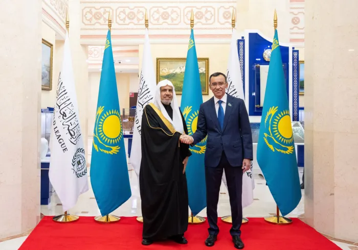 استضاف برلمان كازاخستان، في مقرّه بالعاصمة "أستانا"، معاليَ الأمين العام، رئيس هيئة علماء المسلمين، فضيلة الشيخ د. محمد العيسى