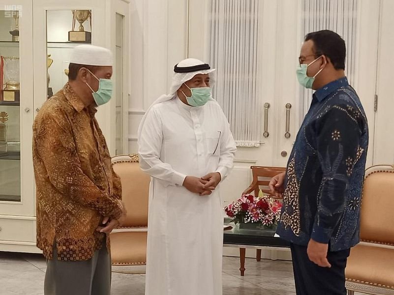 رابطة العالم الإسلامي تدعم 16 دولة ومنظمة عالمية لمواجهة جائحة كورونا