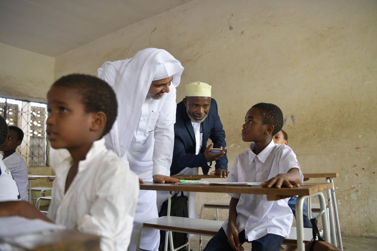 آموزش مصونیت افراد، رنسانس جوامع و عنصر اصلی در برقراری صلح و رفاه جهانی است.