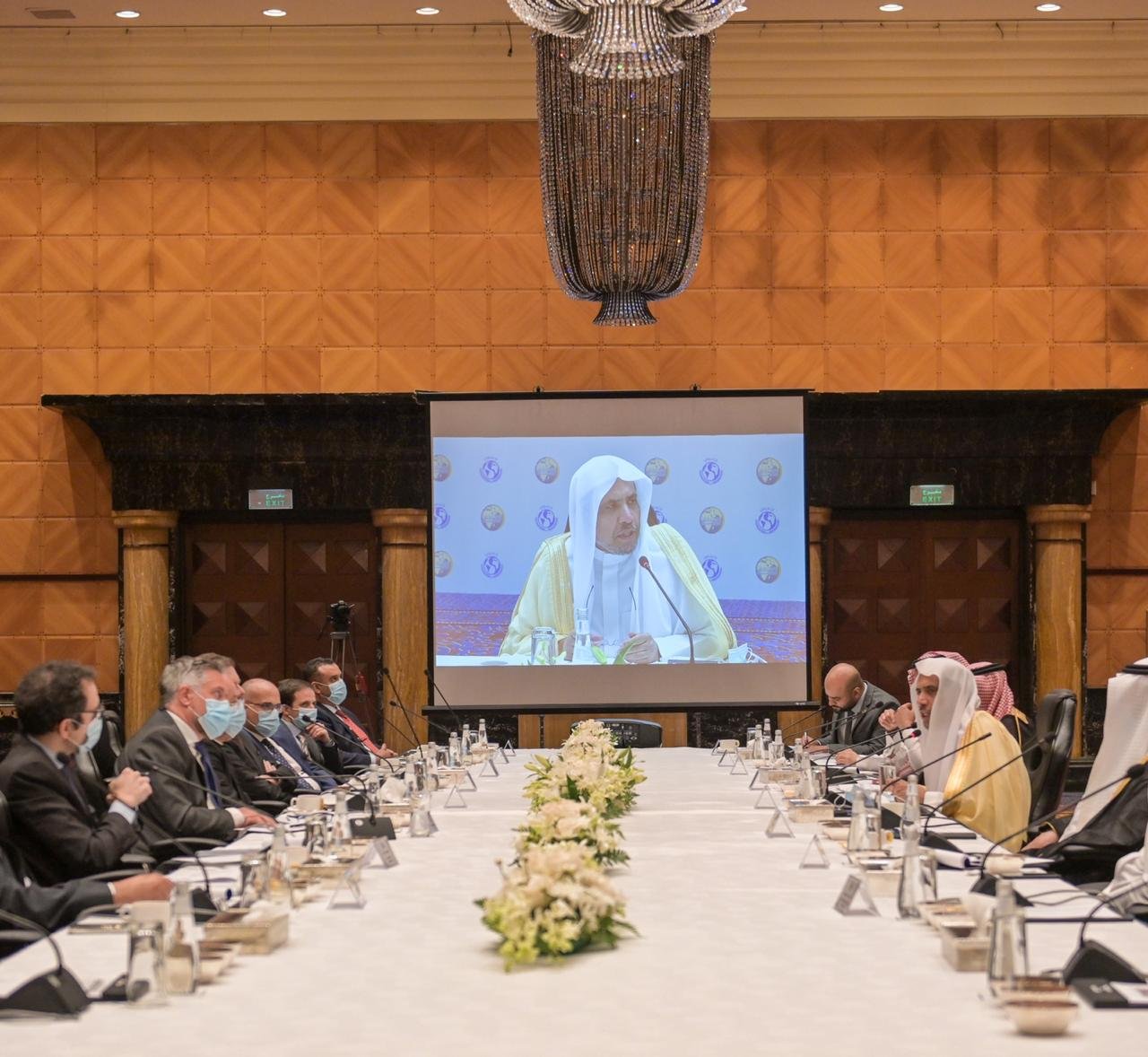 رابطة العالم الإسلامي وجامعة السلام للأمم المتحدة تطلقان عملاً علمياً لــ &quot;تعزيز السلام وحقوق الإنسان والحوار الحضاري&quot;