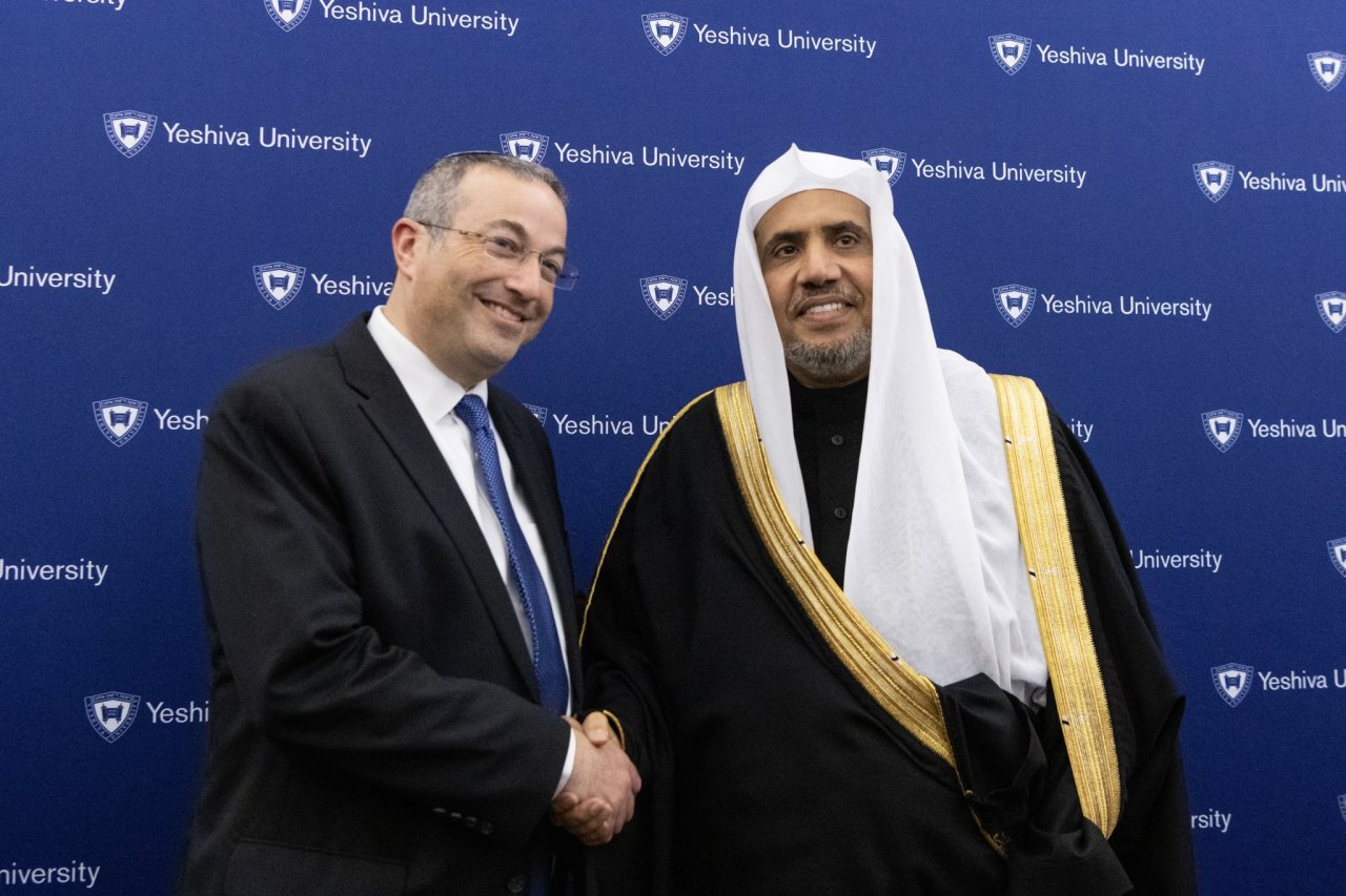 Le doyen de l’université Yeshiva reçoit Mohammad Alissa qui a tenu une conférence sur des problématiques civilisationnelles contemporaines dont la La Charte de La Mecque propose des solutions
