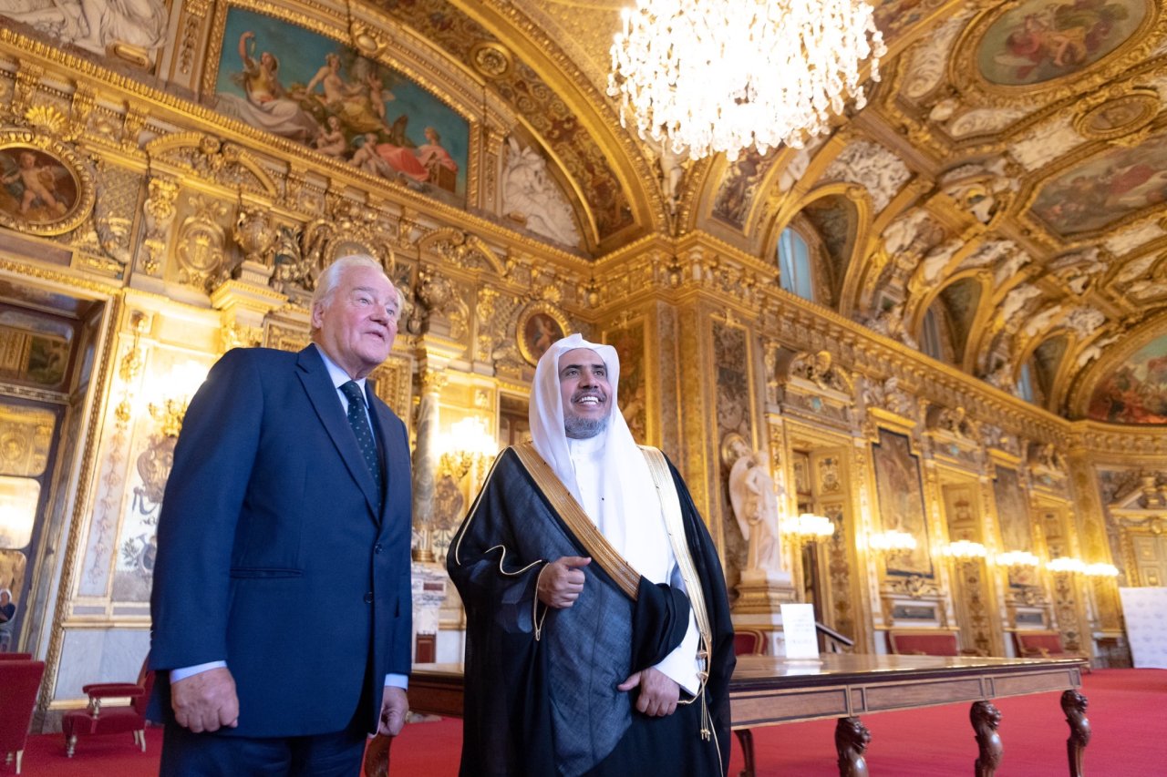 Le Président de la Commission des affaires étrangères et de la défense au Sénat français durant sa rencontre avec le D. Alissa : « Vous appelez à la paix, à coexistence et vous avez tenu un discours éclairé avec les responsables religieux. »