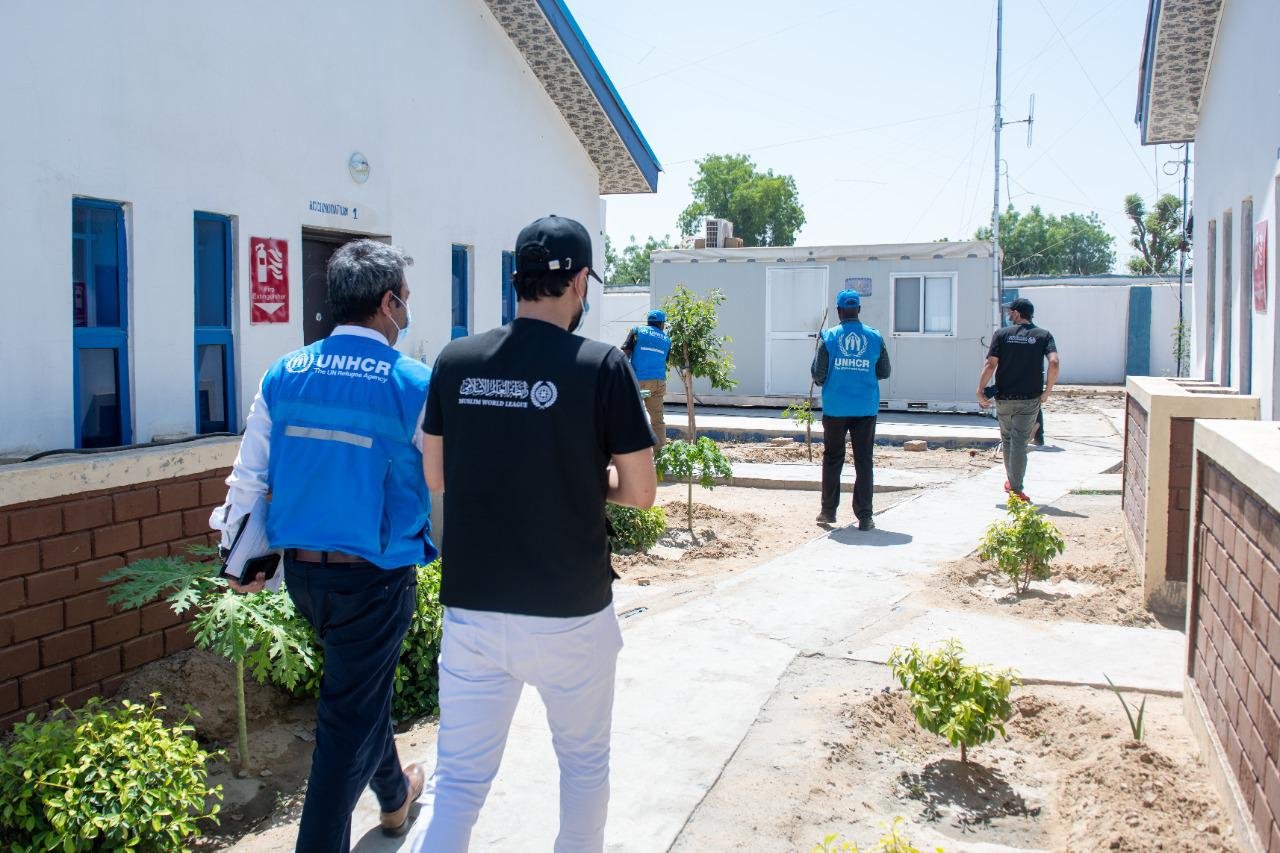 وفد رابطة العالم الإسلامي يقف على منجزات مشروع حماية الأطفال النازحين في نيجيريا