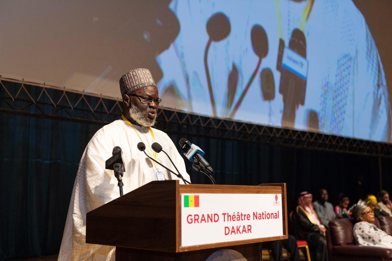 رابطہ عالم اسلامی نے دار الحکومت ڈاکار میں، سینیگال کے صدر میکی سال کی زیرِ سرپرستی اور افریقہ کے علماء اور مفکرین کی موجود گی میں بین الاقوامی کانفرنس
