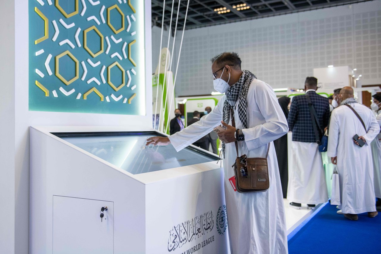 رابطہ عالم اسلامی کی جانب سے دبئی انٹرنیشنل ریلیف اینڈ ڈوپلمنٹ کانفرنس اور نمائش  DIHAD کے اٹھارویں اجلاس کی سرپرستی