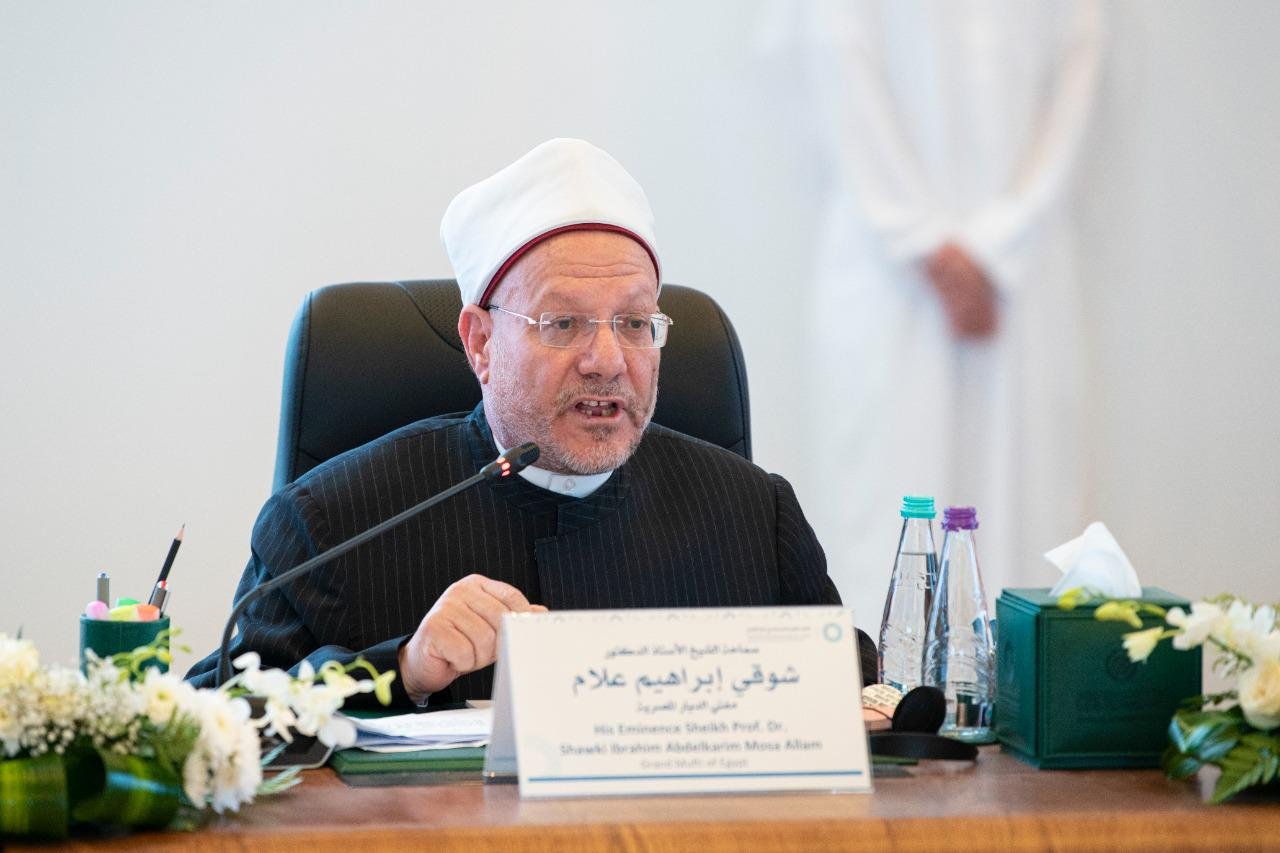 تحت مظلة رابطة العالم الإسلامي.. وبحضور قيادات دينية حول العالم   الرياض تشهد إصدار: &quot;إعلان القيم الإنسانية المشتركة&quot;.. تأكيد مركزية الدين في الحضارات