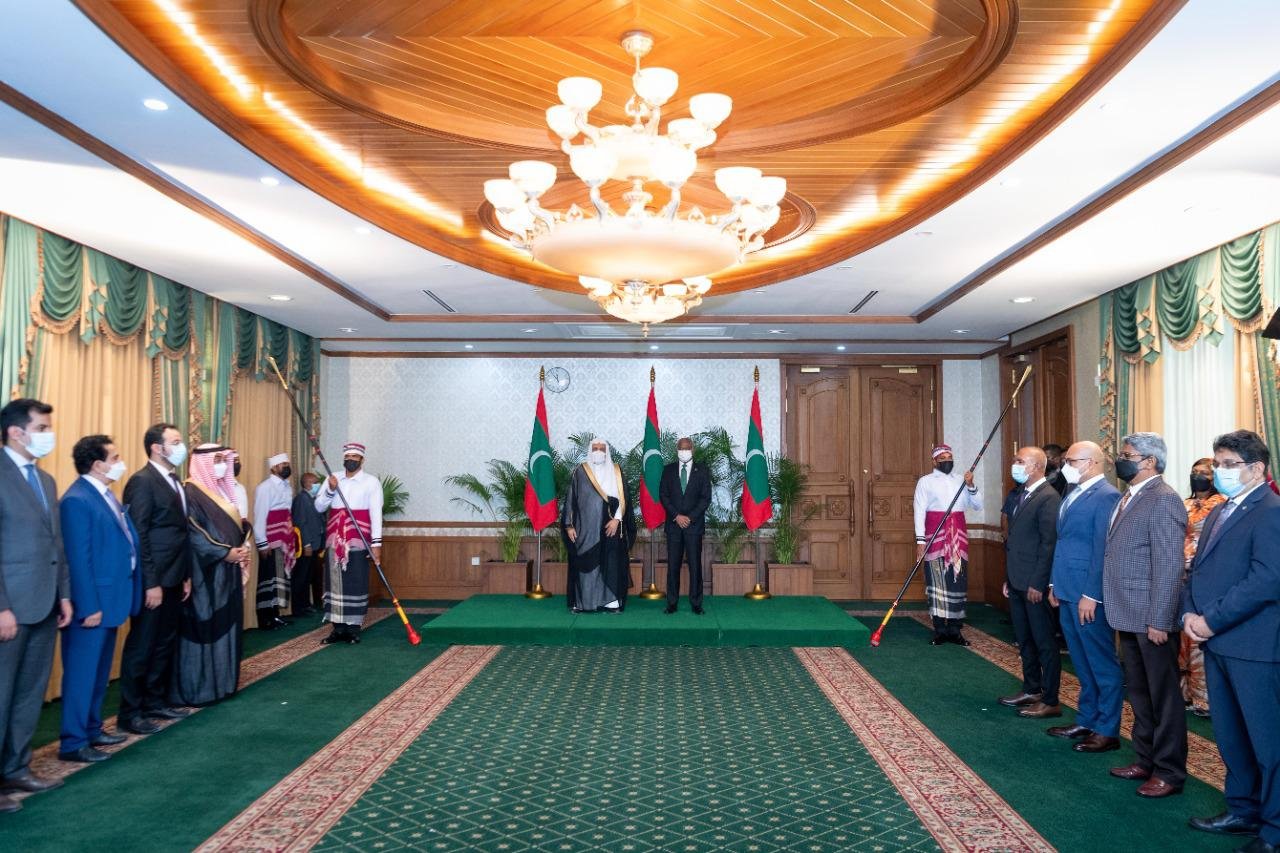 H.E. led the Muslim World League delegation on an official visit to the Maldives at the invitation of the Maldivian President