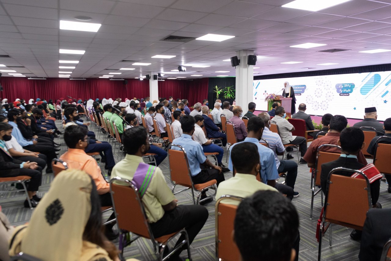 Mohammad Alissa a tenu une conférence  aux Ministère des affaires musulmanes des Maldives sur les conditions essentielles pour donner un avis juridique islamique.