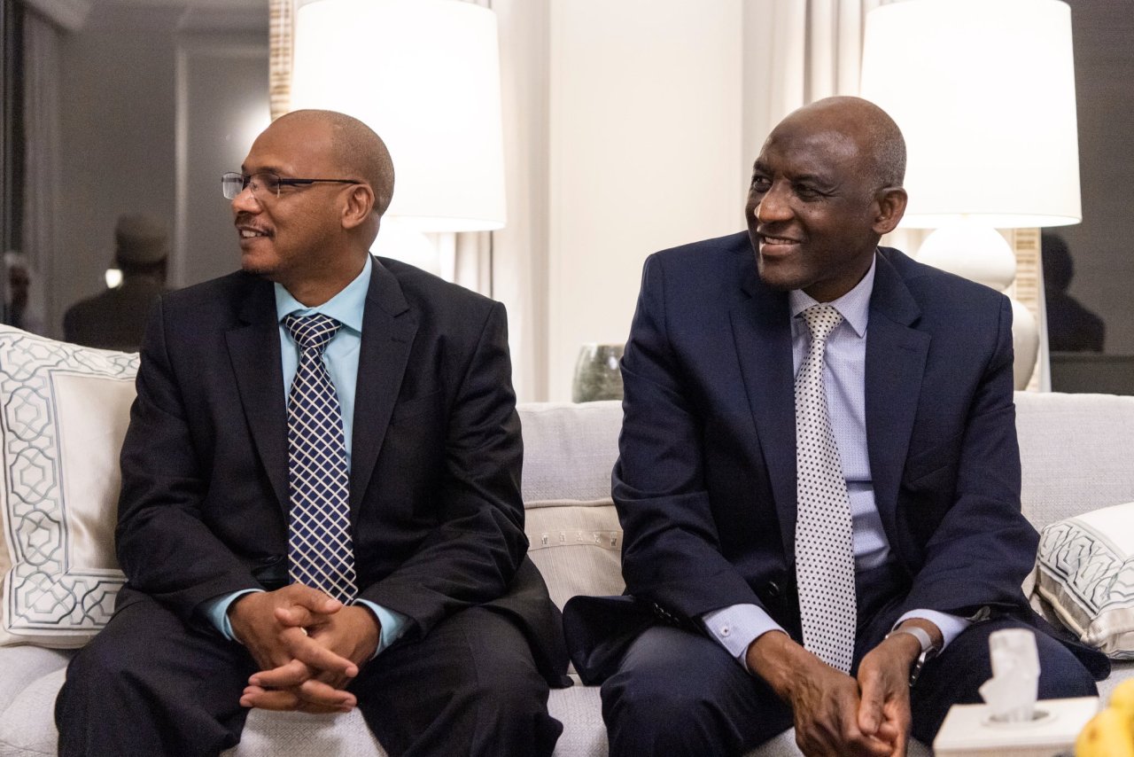 Durant sa visite au États Unis le Secrétaire général de la Ligue Islamique Mondiale a rencontré des responsables religieux qui ont insisté sur la nécessité de former les imams à travers le monde selon les principes de la Charte Mecque.