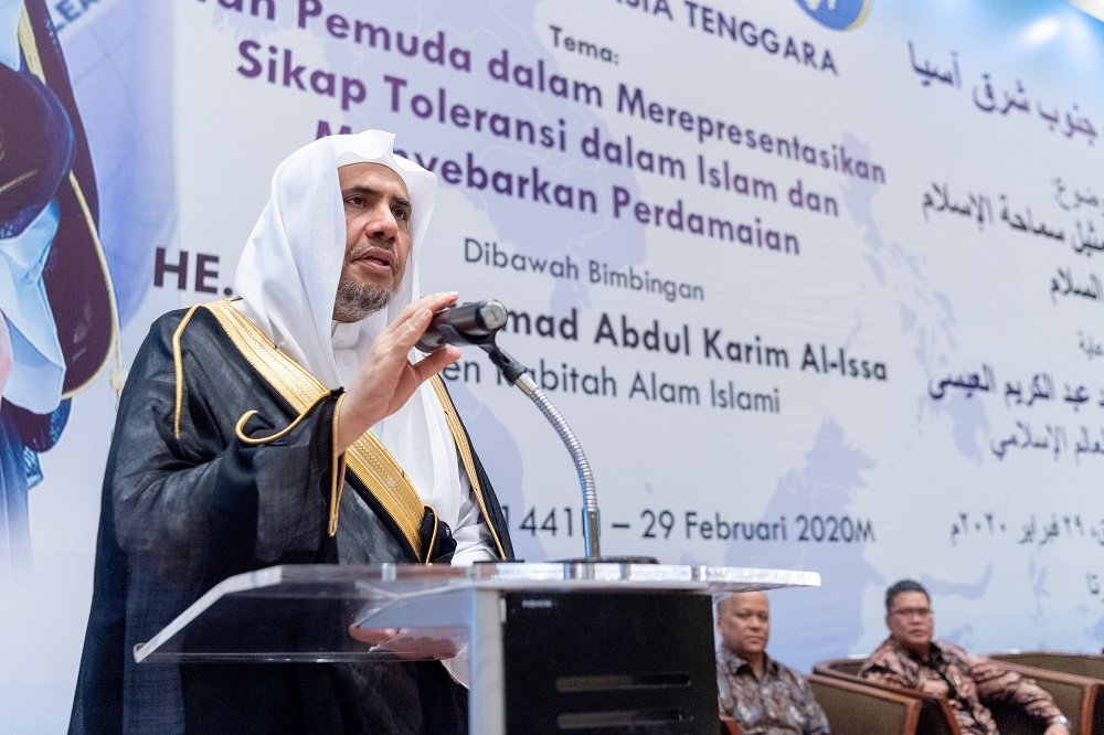 ملتقى: &quot;شباب جنوب شرق آسيا&quot; الذي دعا إليه معالي الشيخ د. ⁧‫محمد العيسى‬⁩ يخرج بتوصيات مهمة لتعزيز دور ⁧‫الشباب‬⁩ في تمثيل سماحة ⁧‫الإسلام‬⁩ ونشر ⁧‫السلام