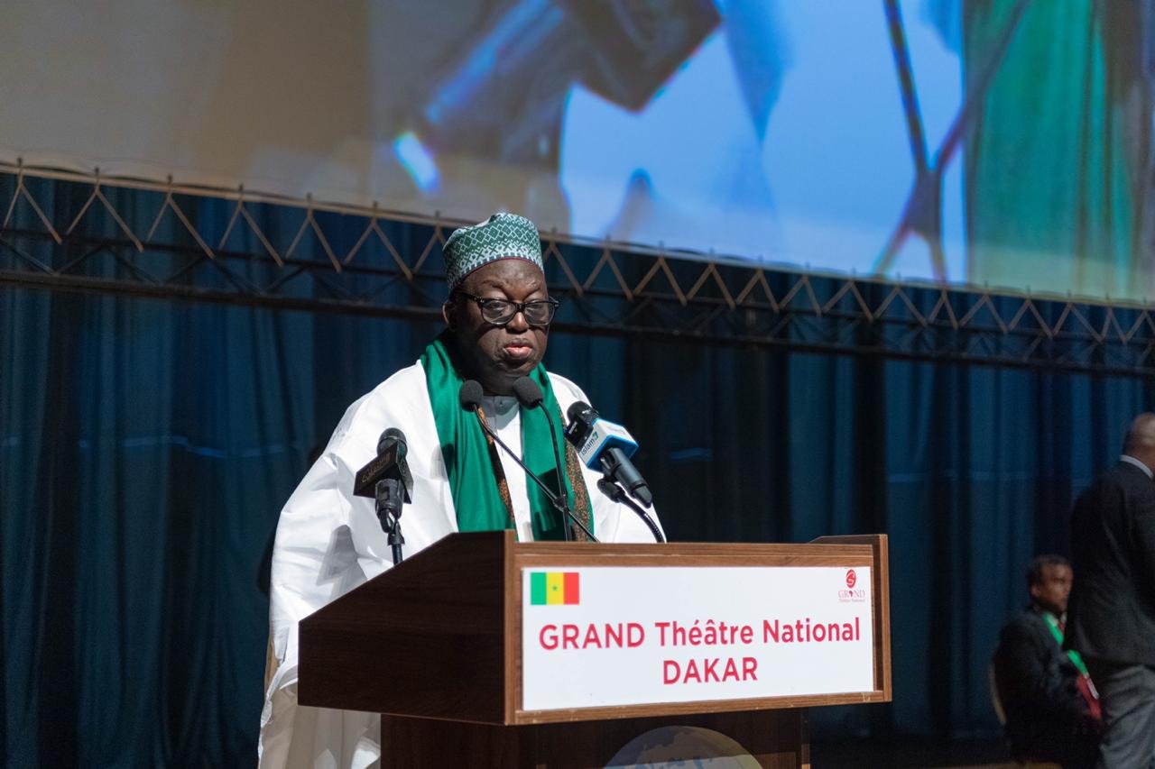 رابطہ عالم اسلامی نے دار الحکومت ڈاکار میں، سینیگال کے صدر میکی سال کی زیرِ سرپرستی اور افریقہ کے علماء اور مفکرین کی موجود گی میں بین الاقوامی کانفرنس