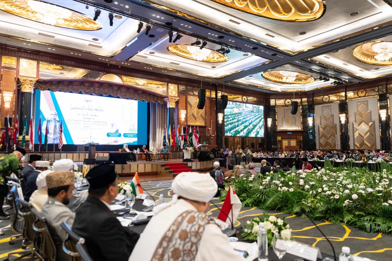 ہم اس کانفرنس کے لئے اسٹریٹجک پارٹنر اور میزبان کے طور پر ملائیشیا کے انتخاب پر رابطہ کا شکریہ ادا کرتے ہیں