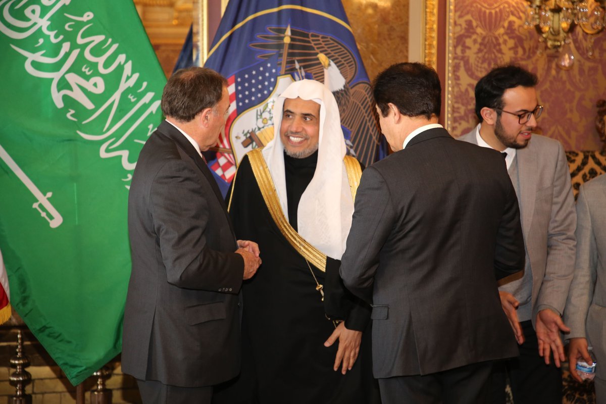 HE Dr. Mohammad Alissa engaged with leaders committed to collaborating on the most challenging problems facing society today to build a better future for all