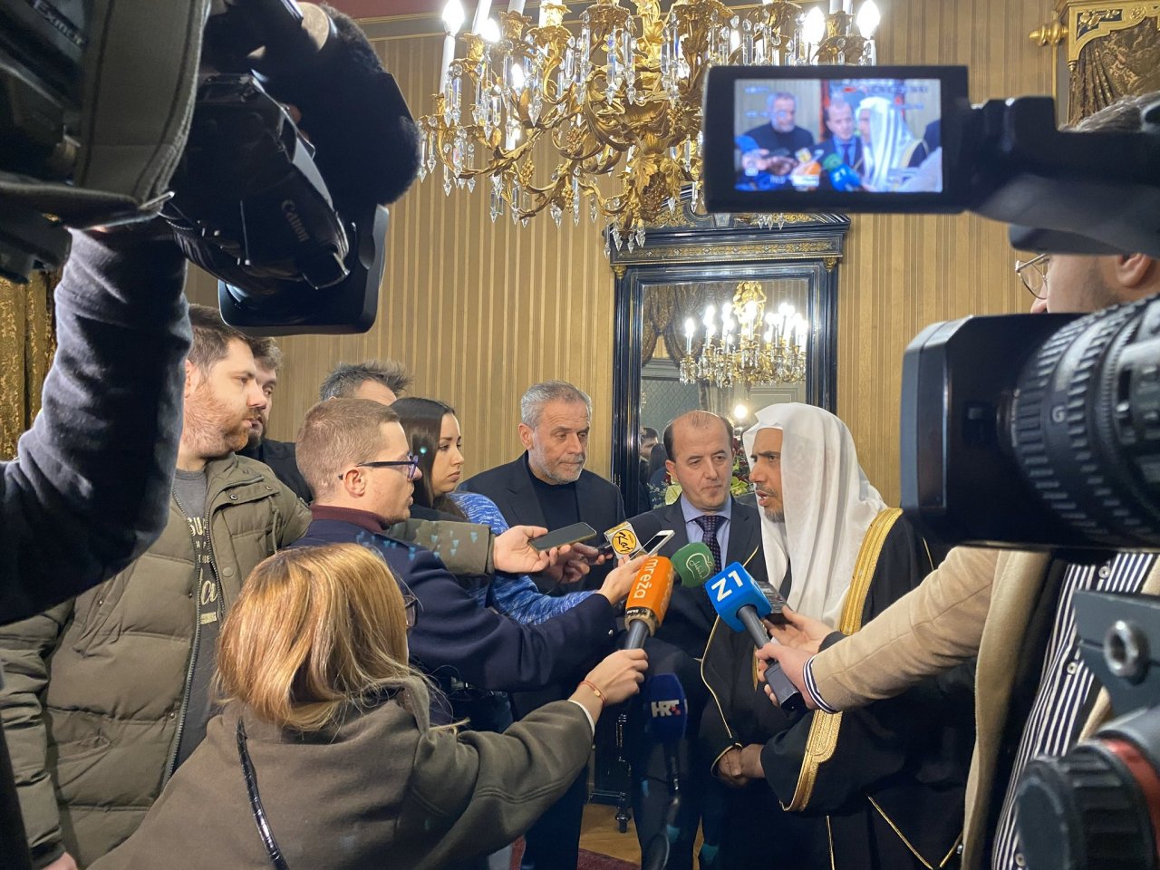 Le maire de Zagreb les représentants religieux et les médias célèbrent la venue de Mohammad Alissa avec son programme diversifié de dialogue.