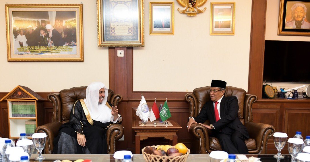 HE Dr. Mohammad Alissa was honored by the President of the Renaissance of Muslim Scholars Association in Indonesia
