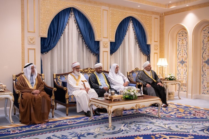 سیکرٹری جنرل اور چیئرمین مسلم علماء کونسل شیخ ڈاکٹر محمد العیسی  نے مکہ مکرمہ میں رابطہ کے مرکزی دفتر میں  شیخ ڈاکٹر ضیاء الدین عبد اللہ الصالح کی سربراہی میں عراقی فقہ اکیڈمی کے وفد کا استقبال کیا