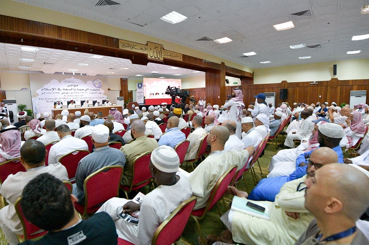 The Muslim World League conference in Mina emphasizes the need to improve the mechanisms of religious narrative