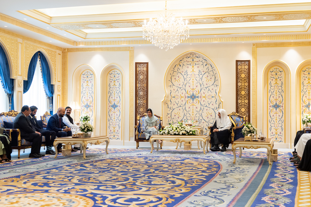 Syekh Dr.Mhmd Alissa , menerima aktivis pendidikan wanita dan  peraih Nobel termuda,  Malala Yousafzai.