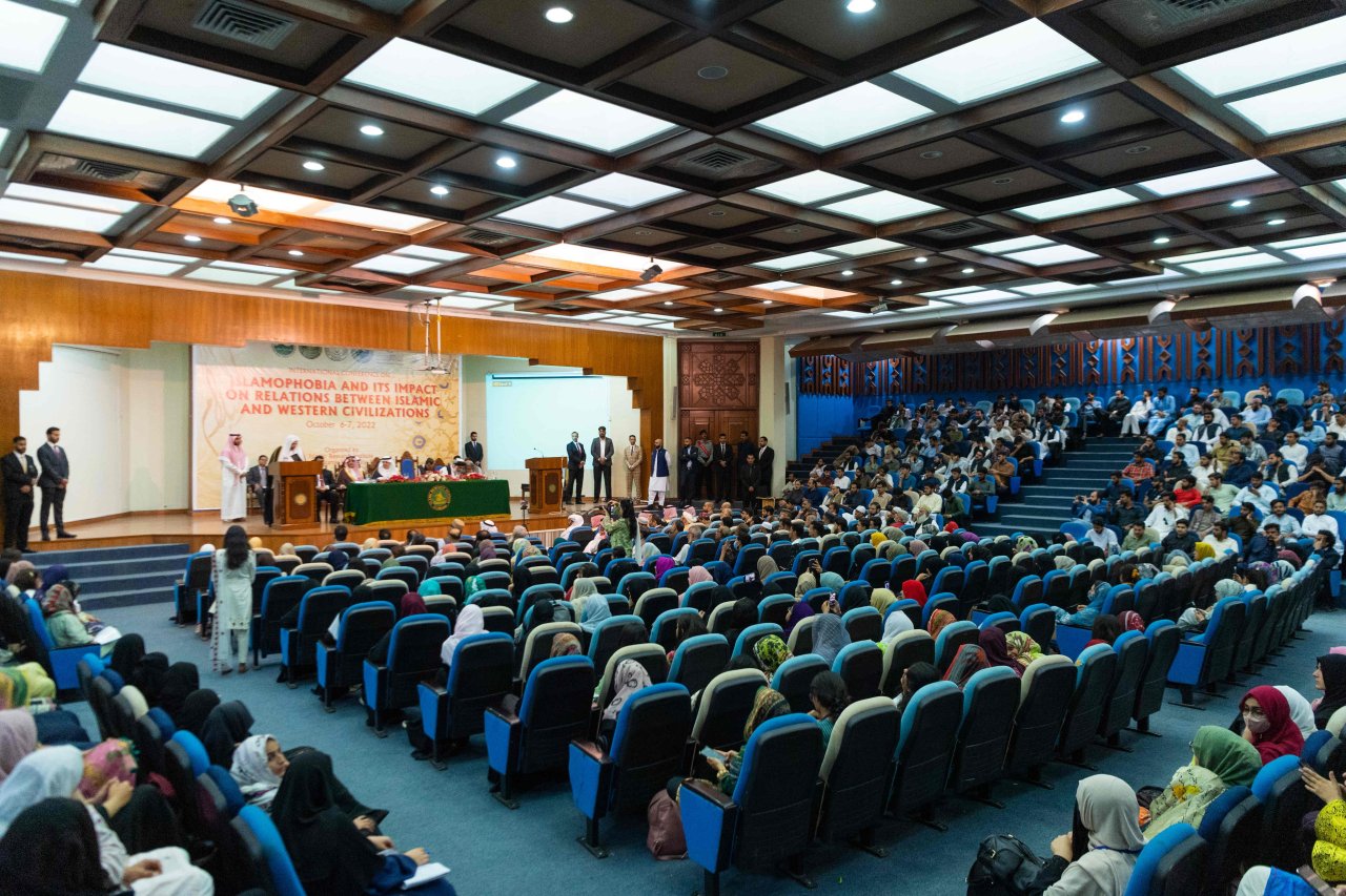 Mohammad Alissa est l’invité d’honneur du congrès international du Pakistan tenu à l’université islamique:«L’islamophobie et son impact sur les relations entre le monde islamique et l’Occident»