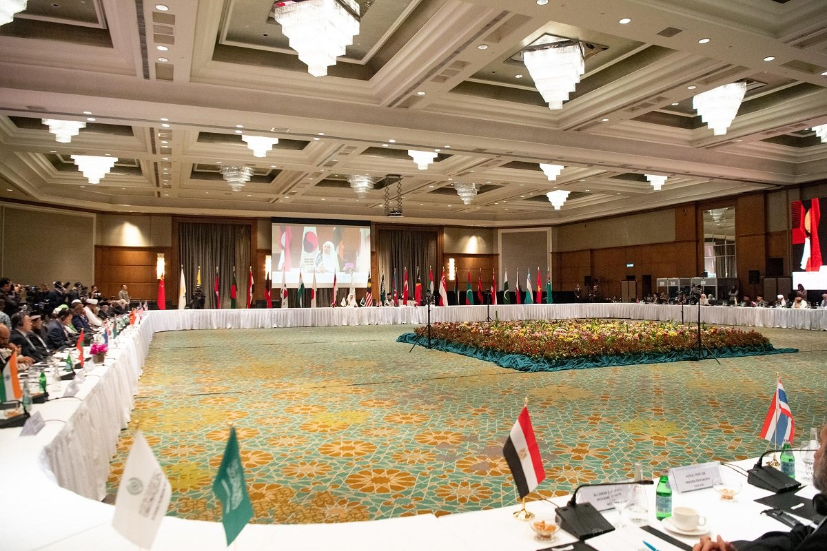 The Council of ASEAN Scholars serves as a platform to converge scholarly views on significant issues, facilitating the exchange of ideas and unification of visions to address common challenges in Southeast Asian countries