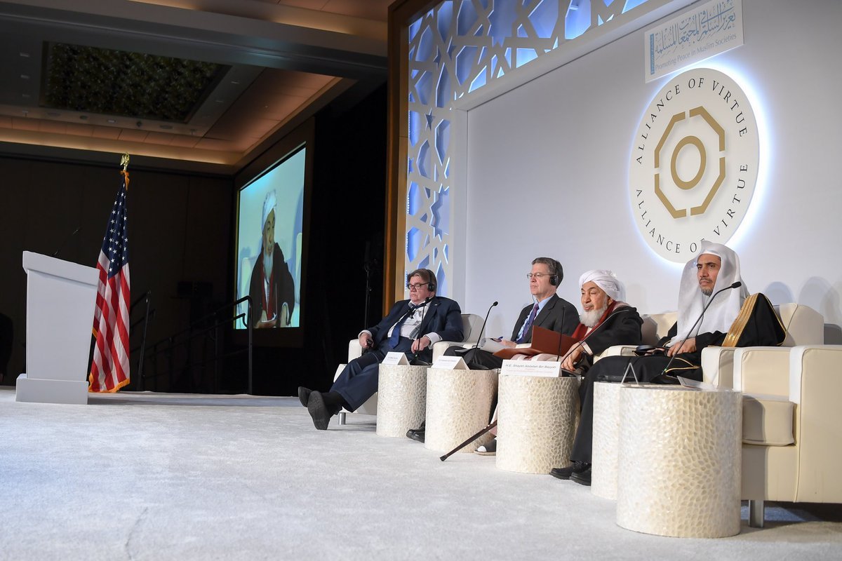 Le Secreitary General s'exprimant sur le rôle d'une &quot;alliance mondiale commune aux adeptes des diverses religions et à tous les pacifistes&quot; durant l'important congrès international de Washington