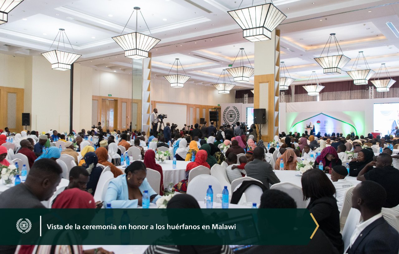 En homenaje a los 6000 huérfanos atendidos por la Liga, la Liga del Mundo Islámico celebró sus programas para huérfanos en la República de Malawi