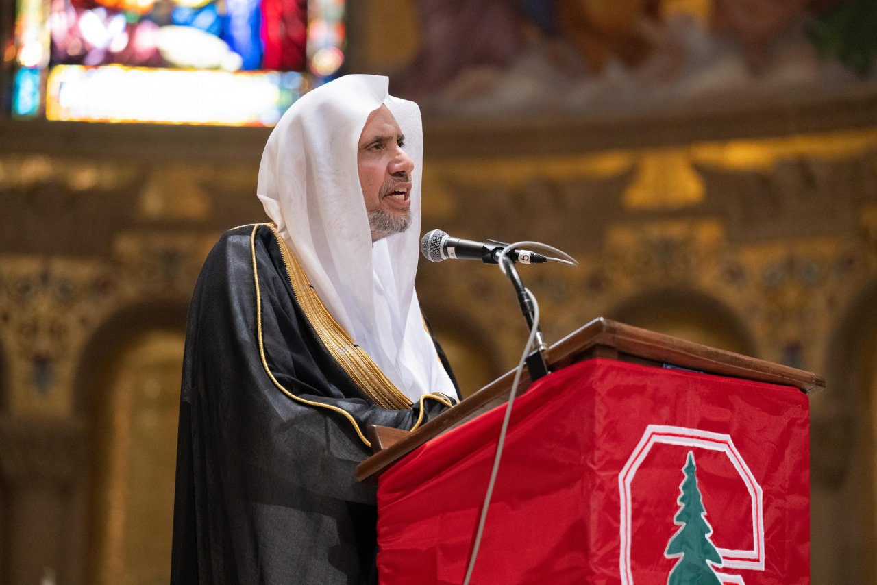 La Universidad estadounidense de Stanford acoge una conferencia del Secretario general de la Liga del Mundo Islámico