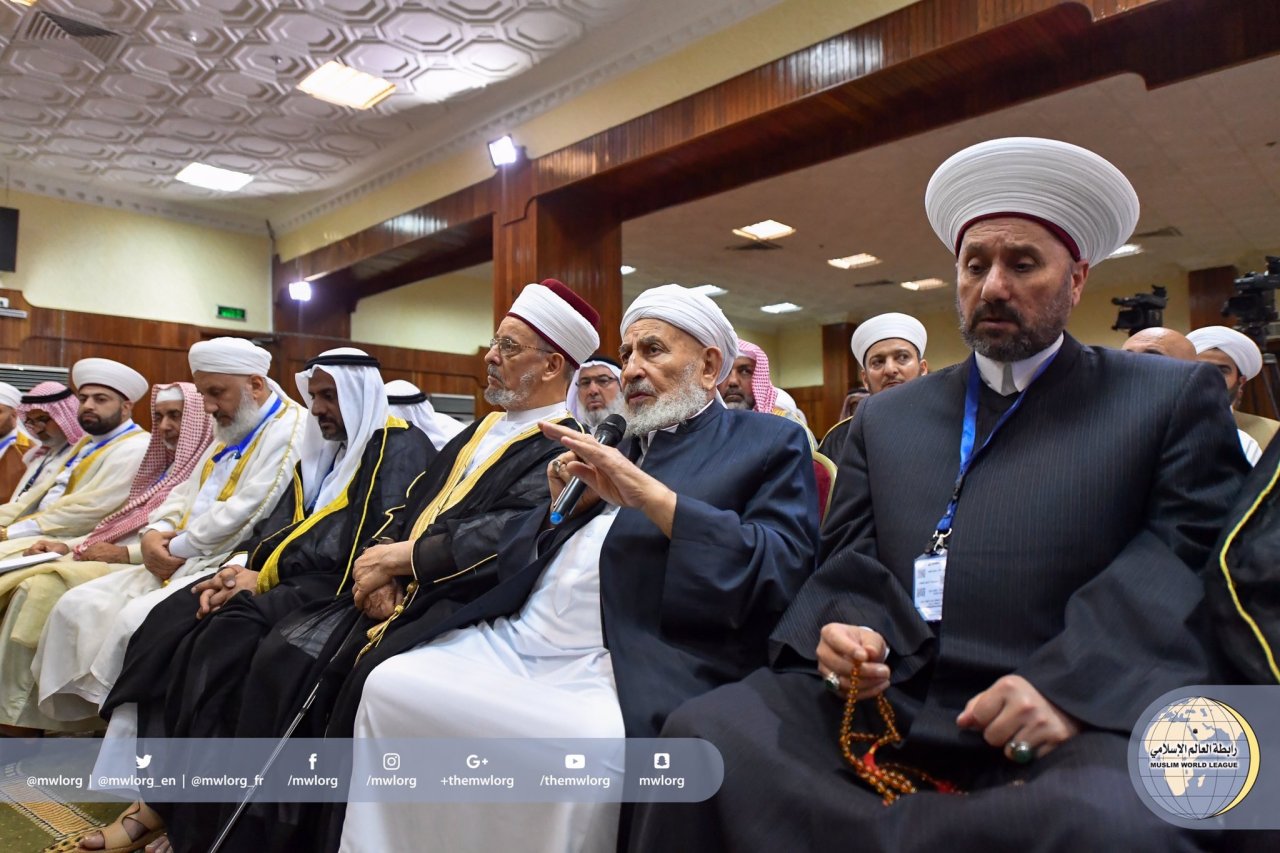 A big constellation of scholars gather in this year's Hajj at the Rabita's conference discussing moderation &amp; Tolerance in Islam at Mina