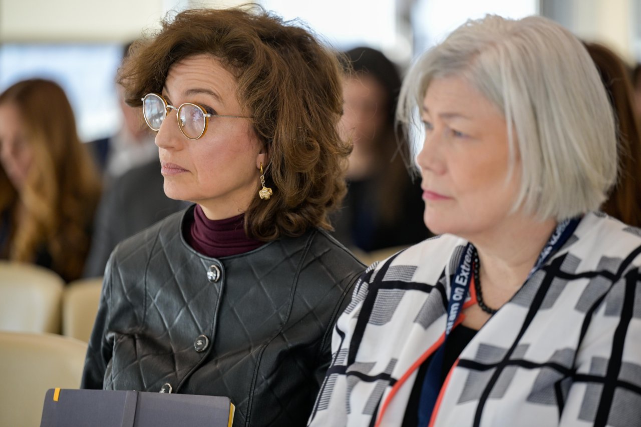 بدعوةٍ من رئيستها وبحضور الأكاديميين ومراكز البحوث  د. العيسى يحاضر في جامعة جورج واشنطن عن "الكراهية .. وقيم الإسلام تجاه أتباع الأعراق والأديان"