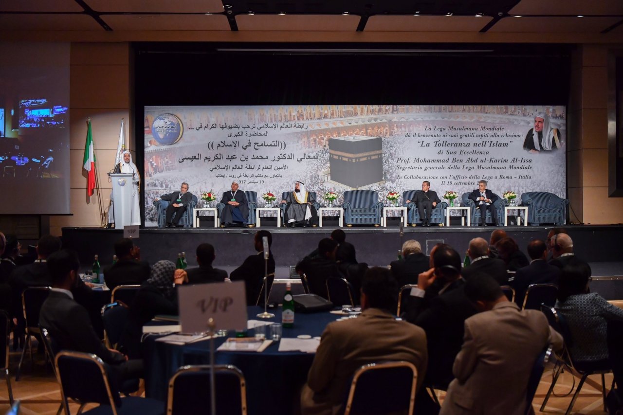 ‏من محاضرة الأمين العام بروما عن التسامح الإسلامي:(نصوص الإسلام ثابتة غير متغيرة وقد اشتملت على نماذج عالية في قيم التسامح والتعايش والسلام)