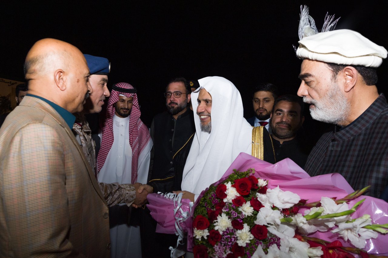 Atas undangan resmi dari Perdana Menteri Pakistan, “untuk menyampaikan khotbah IdulFitri di Masjid Raja Faisal di Islamabad”. Yang Mulia Sekretaris Jenderal LMD, Ketua Asosiasi Ulama Muslim, Syekh Dr. Mohammed Alissa, tiba di Islamabad