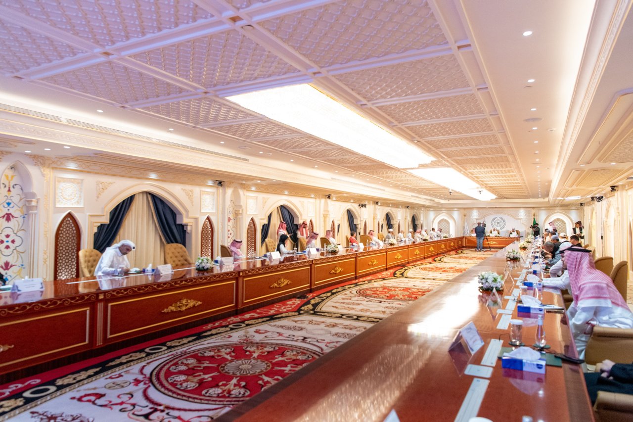 In an expanded dialogue forum with His Excellency Sheikh Dr. Mohammed Al-Issa concerning various Islamic and international issues: At the headquarters of the Muslim World League in Makkah