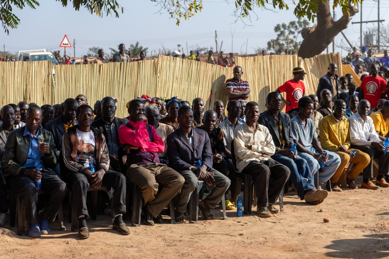 The project encompasses six zones and utilizes solar energy to ensure sustainability. It features storage and pump units, providing essential support to thousands in need who have long endured a scarcity of access to a safe and clean water source.